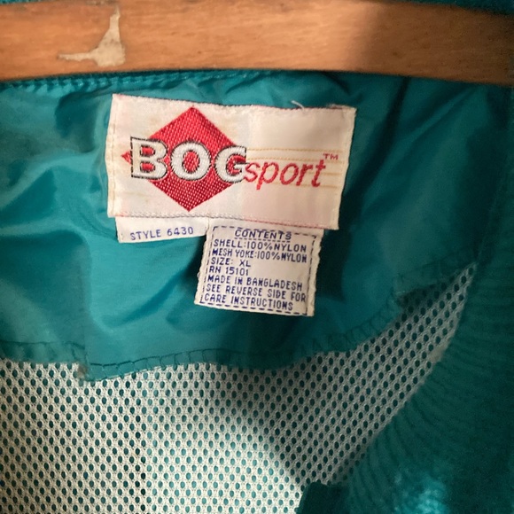 Windbreaker Jacket with Hidden Hood - Picture 6 of 6